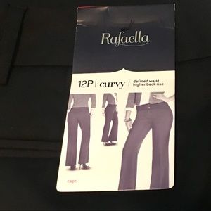 Rafaella | Pants & Jumpsuits | Rafaella Black Curvy Capri Pants | Poshmark
